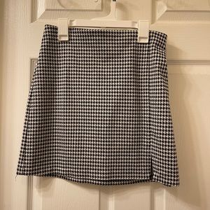 H&M Houndstooth Mini Skirt